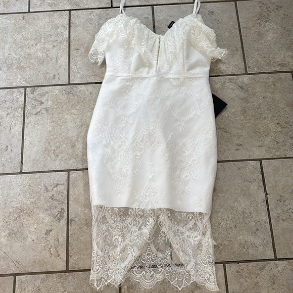 NWT Lulus White Lace Bodycon Midi Dress - Picture 10 of 12